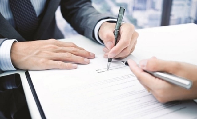 phan-biet-hop-dong-va-hop-dong-thuong-mai hợp đồng thương mại là gì