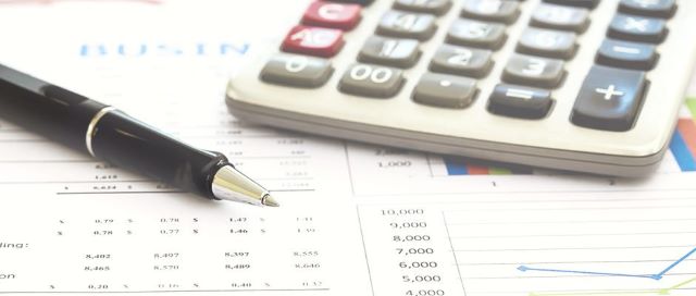 Phiếu kế toán là loại giấy tờ quan trọng đi kèm với những định khoản kế toán được dùng để hạch toán